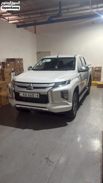 ميتسوبيشي L200 Standard 2