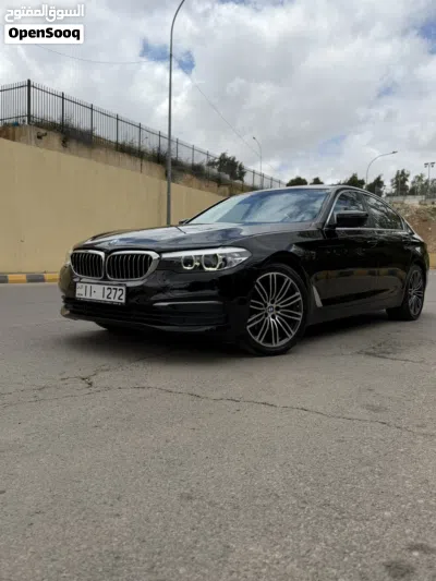 بي ام دبليو الفئة 5 520 4