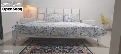 Elegant Queen Size Bed set for sale 3