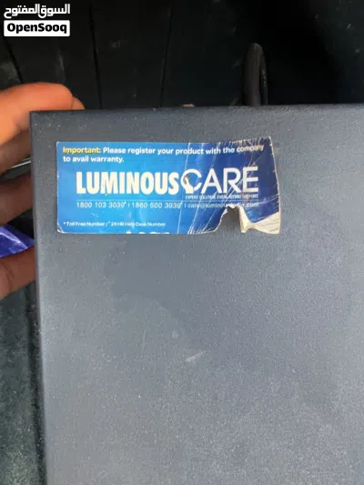 انفرتر Luminous iCruze 2.8KVA / 24V بحالة ممتازة، يشتغل على بطاريتين 12V، 3