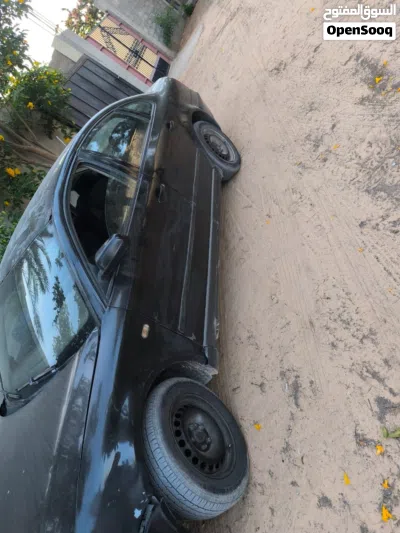 فولكسفاغن جولف E-Golf 4