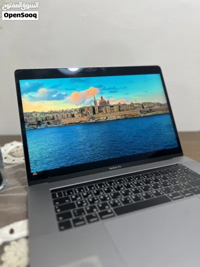 MacBook Pro ماك بوك برو 4