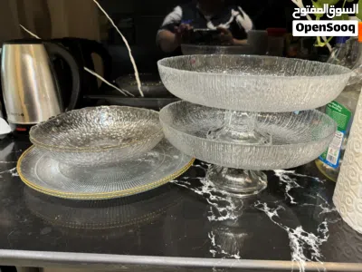 Crockery - 4 X Glass Platter, 12 X Glasses And 4 X Ceramic Plates 3