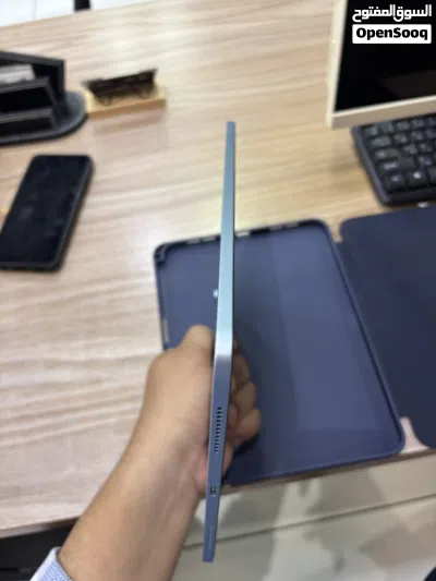 ايباد اير 11 معالج M3 2