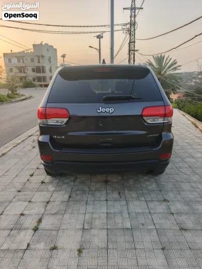 جيب جراند شيروكى Laredo 2