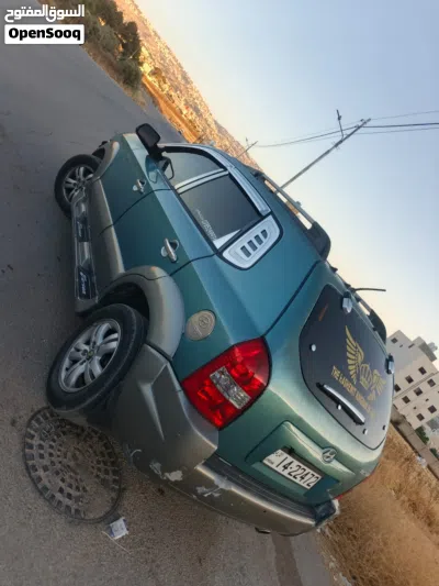 Hyundai Tucson Standard 4
