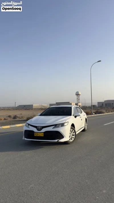 Toyota Camry LE 3