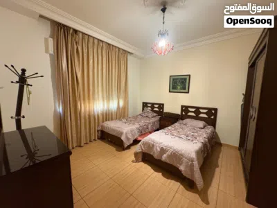 شقة للايجار في شارع الجامعة 3