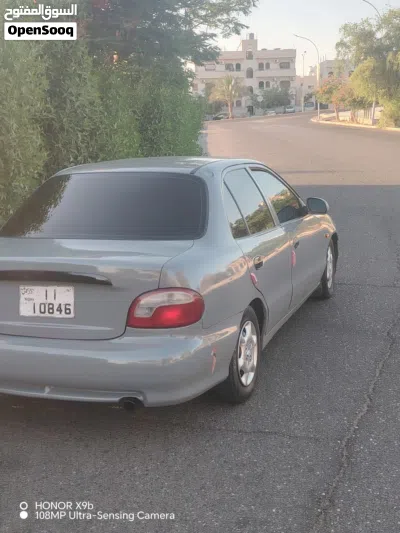 Hyundai Accent Standard 4