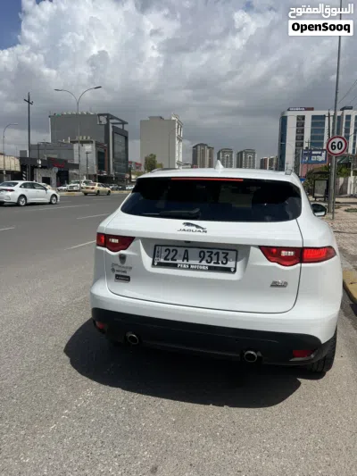 Jaguar F-Pace Standard 2