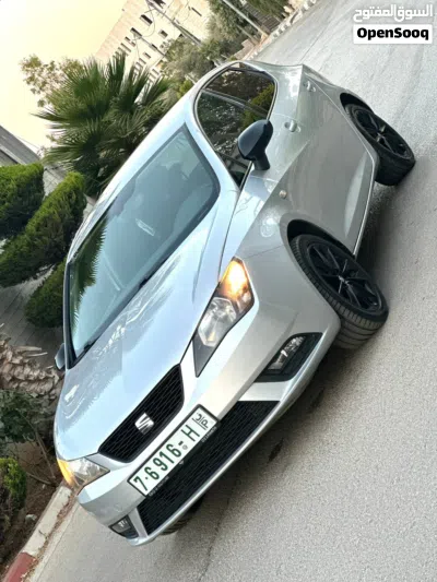 سيات إبيزا Standard 2