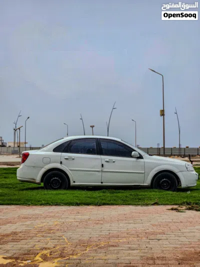 Chevrolet Optra LT 4