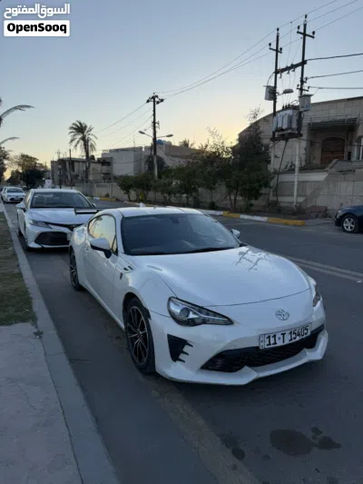 تۆیۆتا GT86 Standard 2