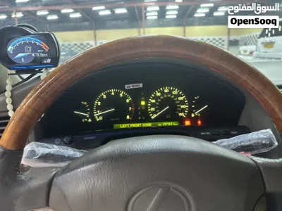 لكزس LS LS 400 3