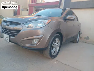 Hyundai Tucson GL 3