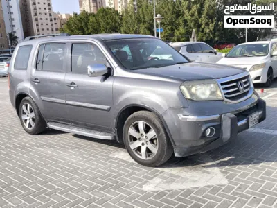 Honda Pilot Touring AWD 4