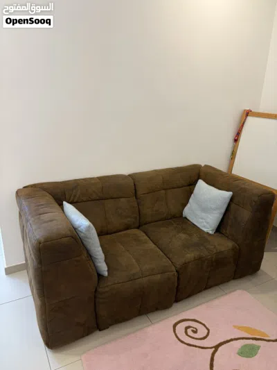Kid’s sofa from Pottery Barn 2