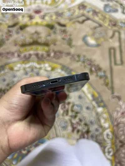 للبيع أيفون 13 برو ماكس 4