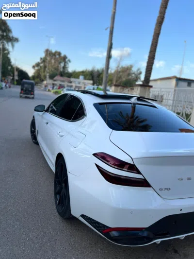 جنێسز G70 4
