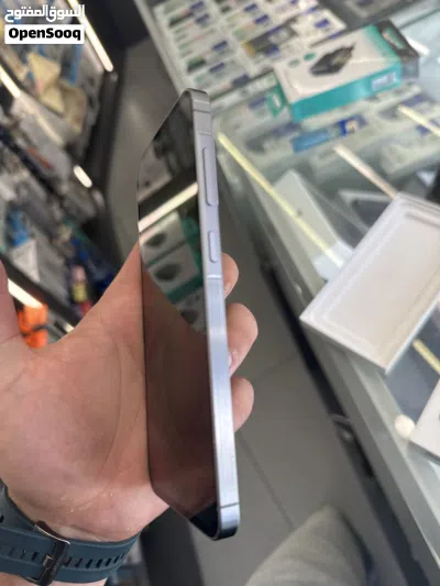 Samsung A56 12/256gb used // مستخدم بحالة الجديد مع كرتونتو 3
