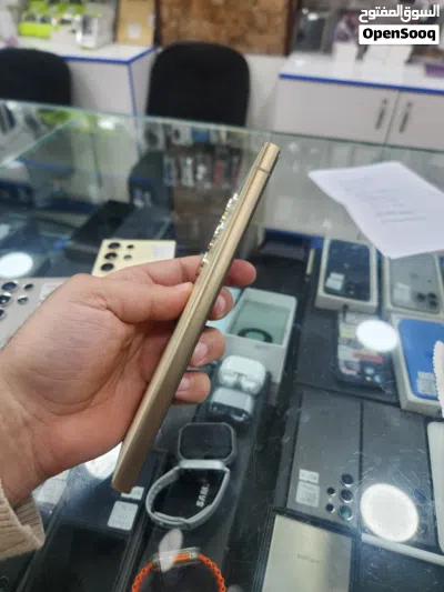 Samsung S24 ultra 256GB كفالة الوكيل الرسمي BMS بسعر مميز جدا 4