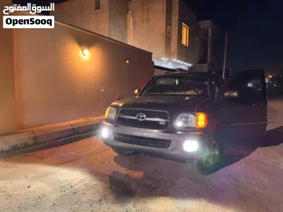 Toyota Sequoia SR 5 3
