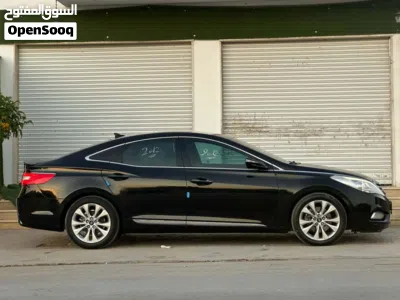 Hyundai Azera Standard 2