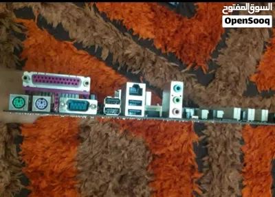 عندي كيس فاضي و معالج ومبرد و الباور وعندي لوحتين رابش سنون معوجات شوية الاولى فيها كرت شاشة و م 4