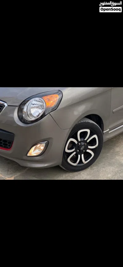 Kia Picanto EX 3