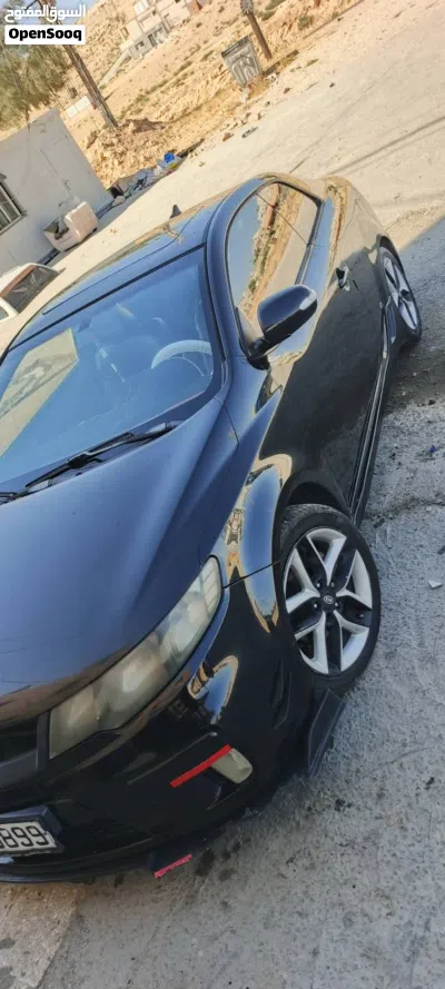 Kia Forte GT 4