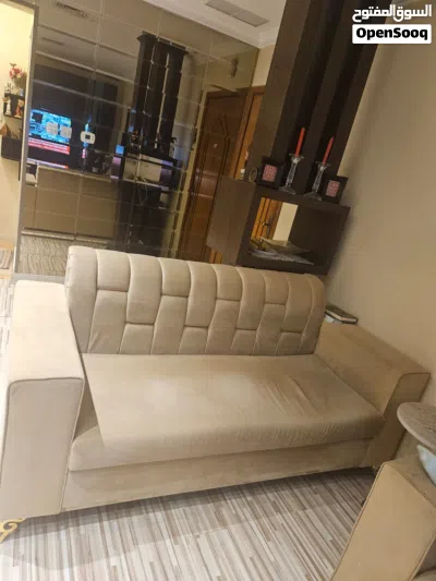 للبيع عفش كامل (كنب عدد2 ، غرفة نوم ، اشياء اخرى) 2