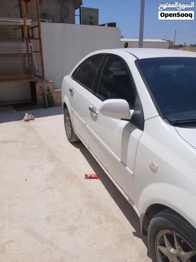 Daewoo Lacetti 4