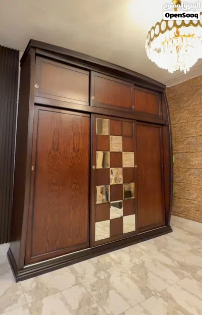 غرفة نوم ماستر فل لاتيه 18و زان ارتفاع 255عرض250عمق60وتخت200/180 3