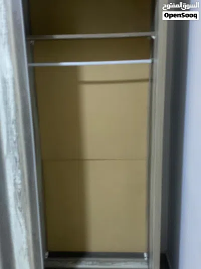 غرفة نومه بحالة جيده جدا استعمال بسيط 3