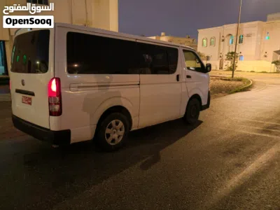 Toyota Hiace GL 4