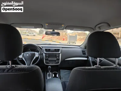 Nissan Altima SV 3