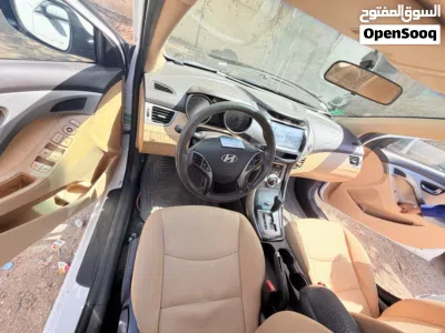 Hyundai Elantra GLS 4