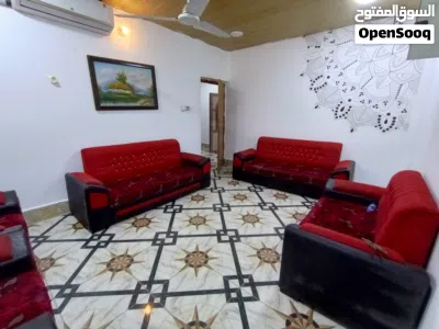 شقة حديثة مؤثثة طابق ثاني ضمن بنايه للإيجار في القبلة تؤجر للشركات و المكاتب و الموظفين والطلبة 4