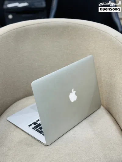 Apple macbook air 2017 model 2