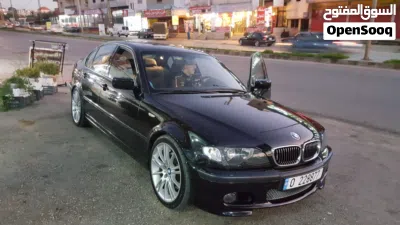 BMW 3 Series 330i 4