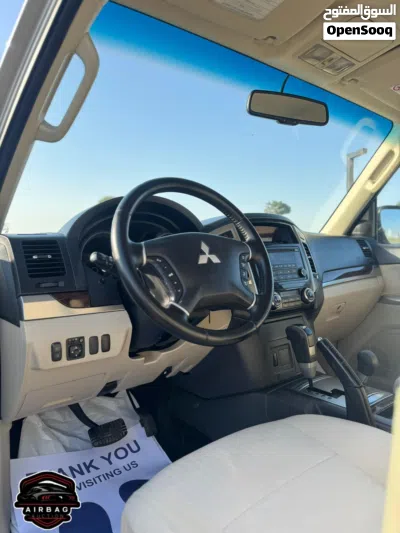 ميتسوبيشي باجيرو GLS 4