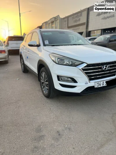 Hyundai Tucson Limited 3