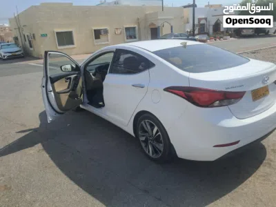 Hyundai Elantra GLS 2