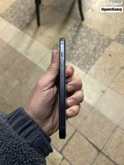 iPhone 15 128g 4