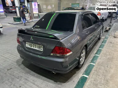 Mitsubishi Lancer GLX 4