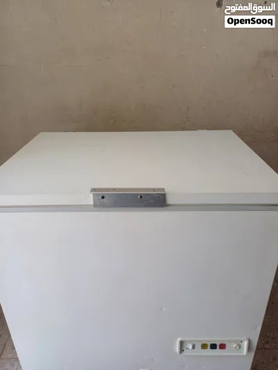 للبيع فريزر حالة ممتازه 2