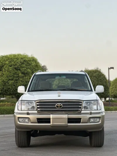 Toyota Land Cruiser VXR 3