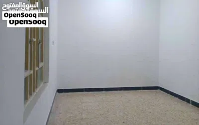 شقه للايجار الحكيمية قرب مطعم فلس 3