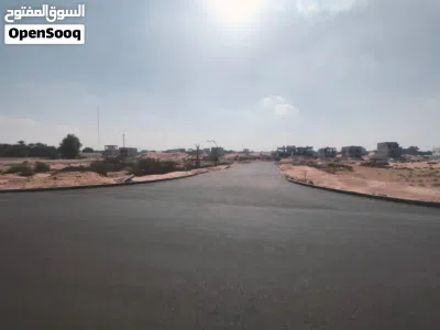 متبقي 3قطع متاحيين 280 متر بسعر660الف وقطعه كبيره314 متر بسعر 745 الف شامل رسوم التسجيل والتحويل 4