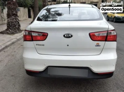 Kia Rio Standard 3